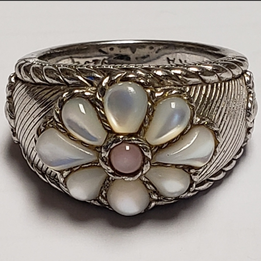 Insanely gorgeous Judith Ripka mother of pearl daisy ring.